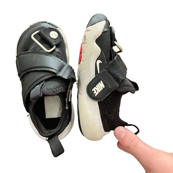 Nike Flex Advance Baby Toddler Black Sneakers Shoes 7C Low Top SMO AFO Friendly - Picture 1 of 7